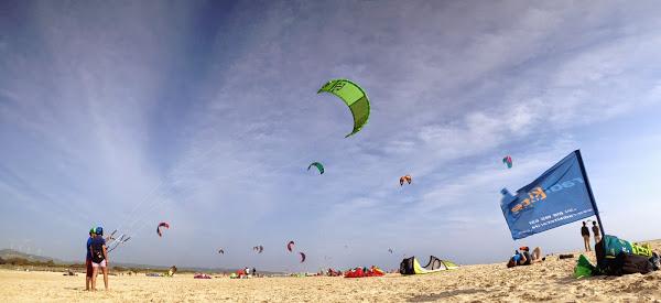 Cursos de KiteSurf en Tarifa con Radikite