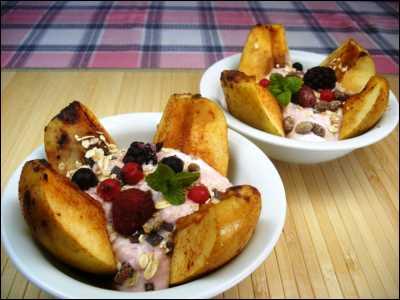 Manzanas-asadas-con-frutos-rojos-002