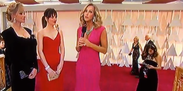 Entrevista a las actrices en la red carpet. Imagen de Elegimaldia