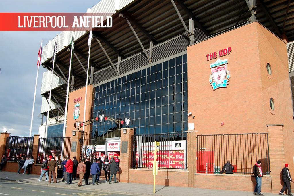 Fachada del estadio de Anfield (Liverpool)