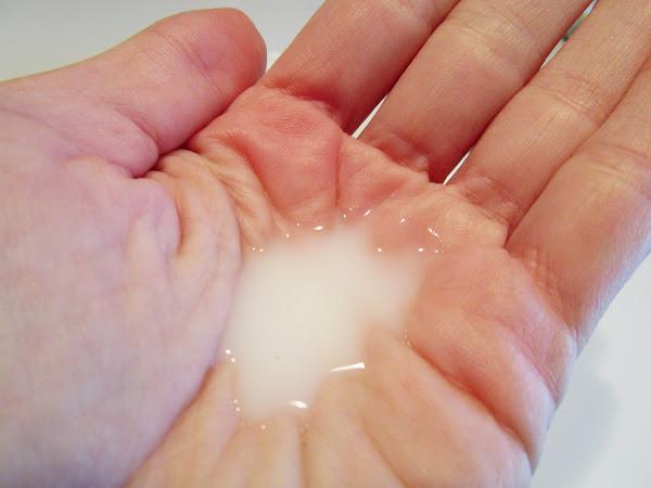 Champú Extra-suave a la Leche de Avena de Klorane,