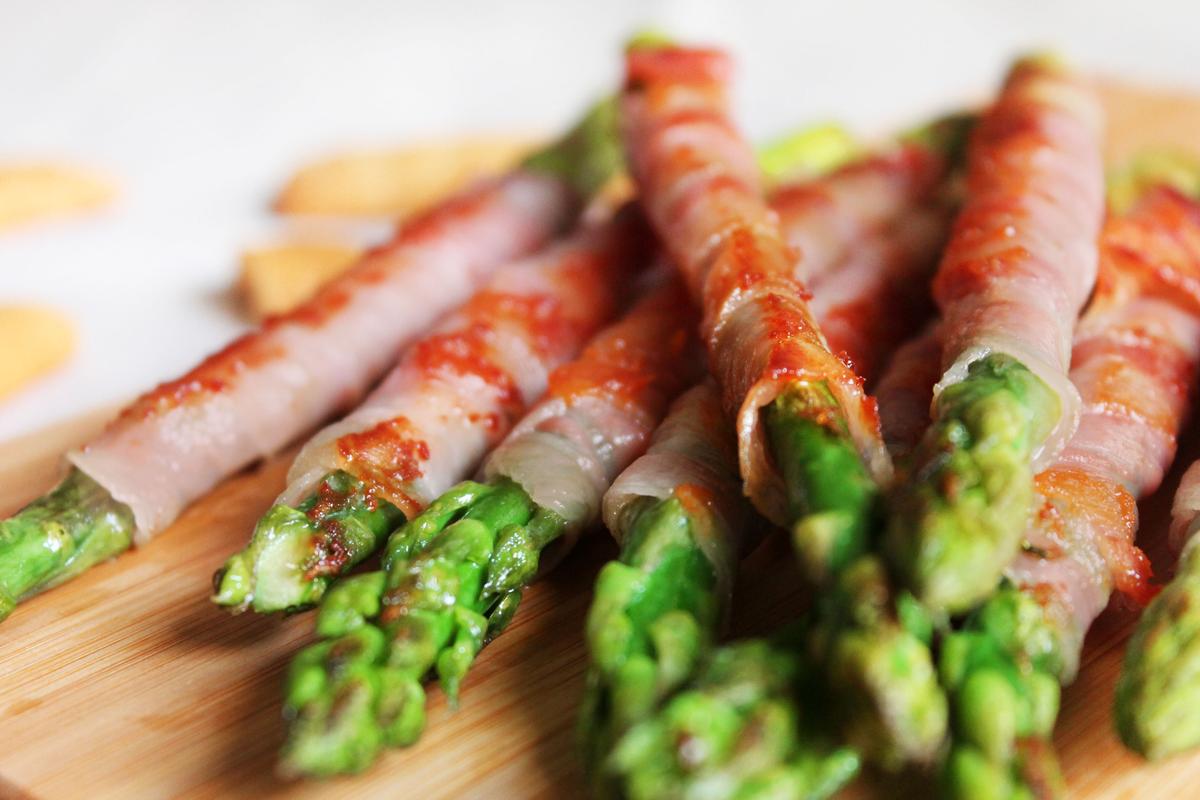 ESPARRAGOS TRIGUEROS VERDES CON JAMON RECETA