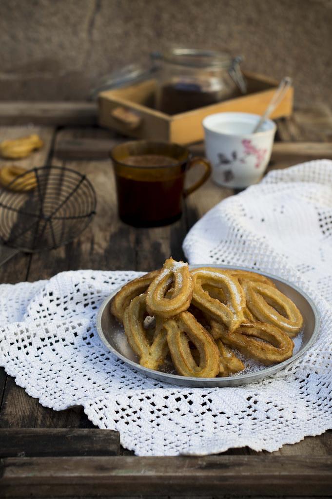 Churros con chocolate fáciles