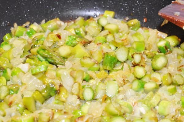 Sofrito cebolla espárragos trigueros