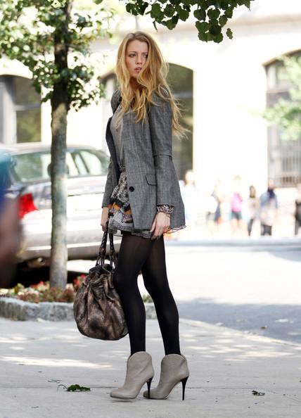 Blake+Lively+Dresses+Skirts+Mini+Skirt+8-YBUQsGR-Rl