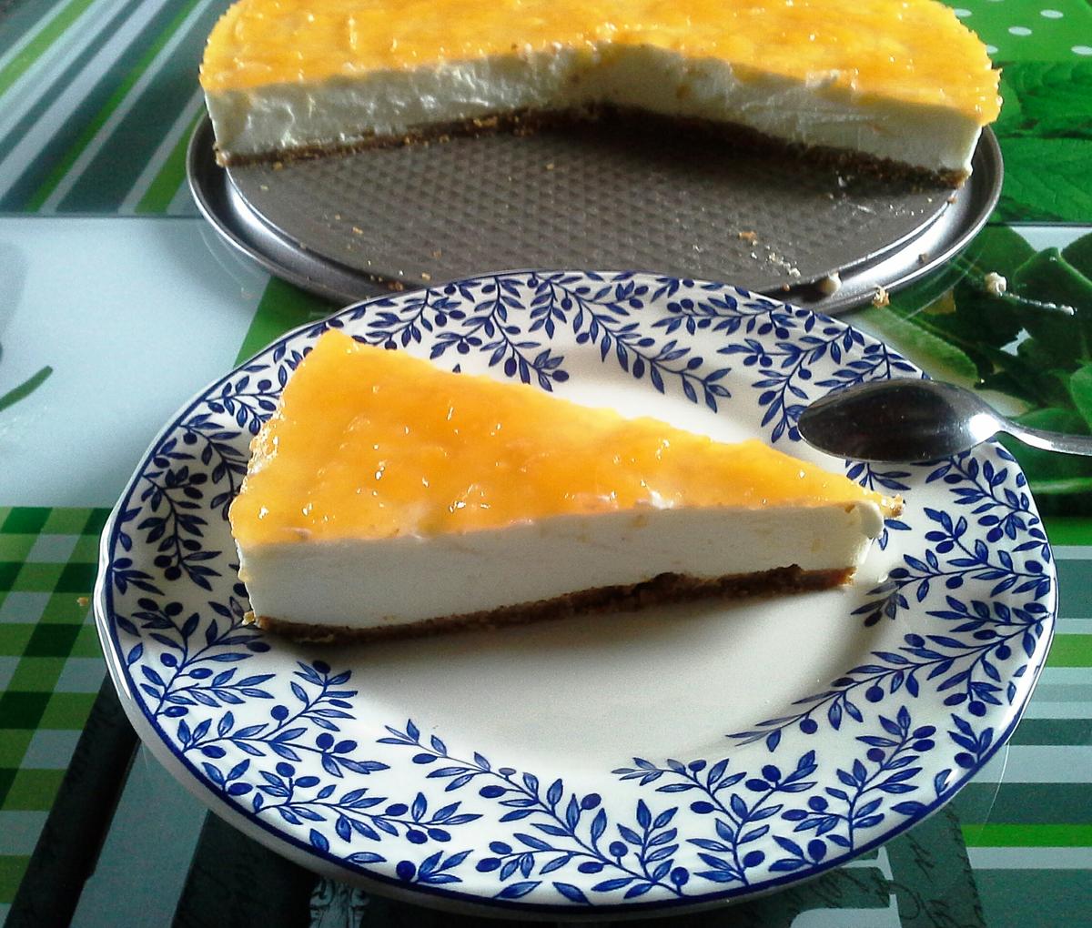 Paso a paso con todo detalle para preparar una tarta de requesón con mermelada de melocotón