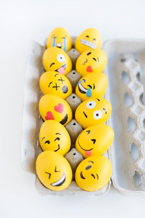 decorar huevos de pascua emoticonos