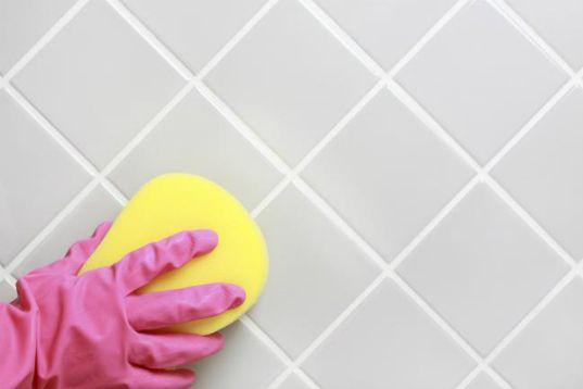 Mejorar un baño pequeño en un piso de alquiler