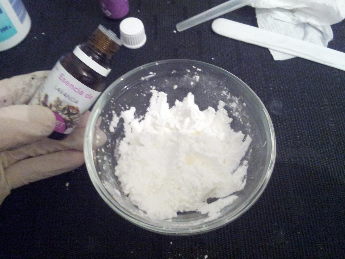 polvos-desodorizantes-caseros