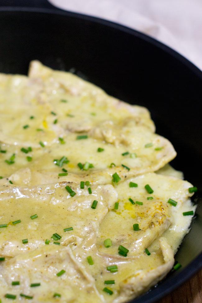 pellugas-con-leche-de-coco-y-curry-detalle