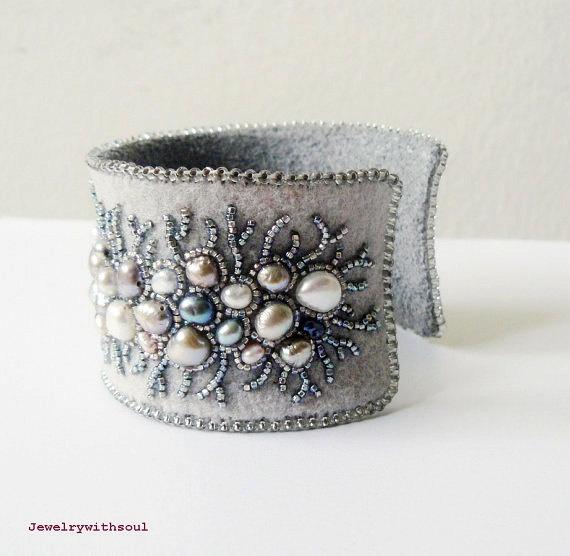 taller-de-fieltro-brazalete-de-fieltro