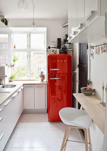 ideas-deco-como-decorar-cocinas-blancas-estilo-retro