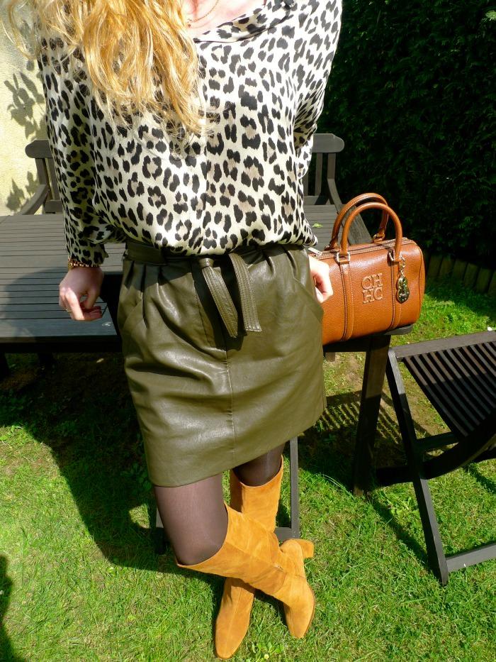 paula casielles 4 Leopard print blouse and Green midi skirt