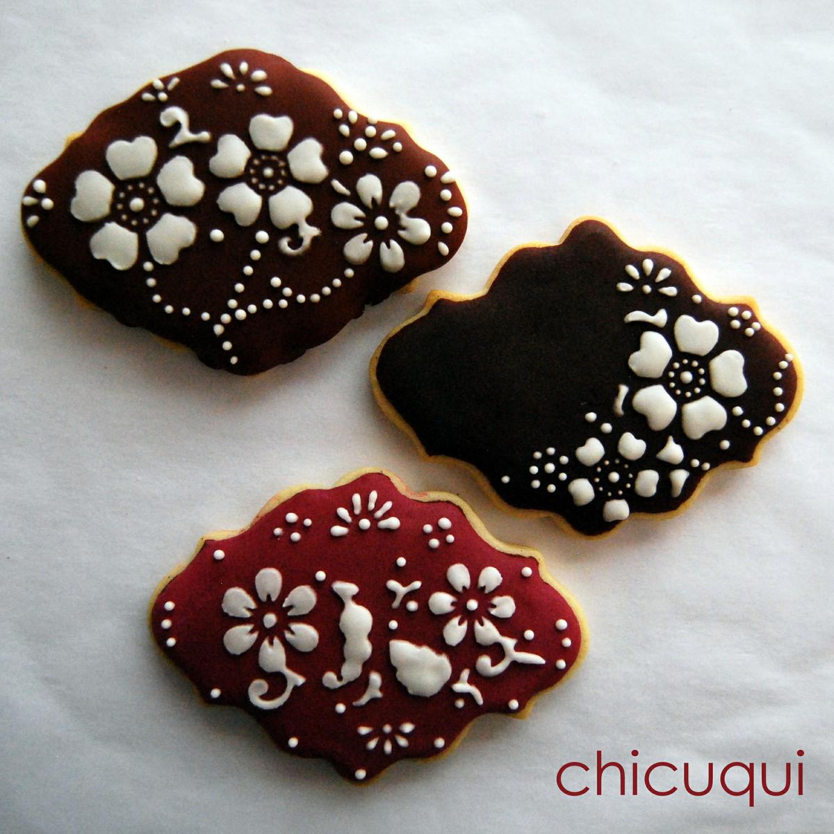 marsala color del año 2015 en galletas decoradas con stencils chicuqui.com