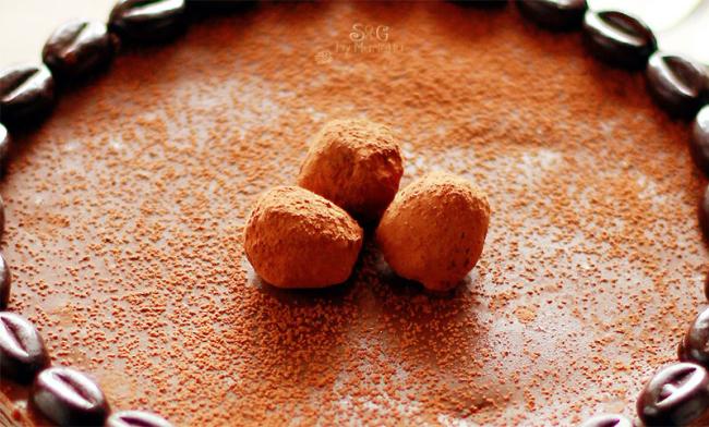 Tarta de trufa, crema almendras y café, Paul Bocuse, Reto Cooking The Chef, Nestlé, chocolate, chocolate Nestlé, Cacao Valor, Sweets and Gifts, granos cafe, paso a paso tarta Paul Bocuse