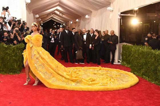 gala_met_rihanna