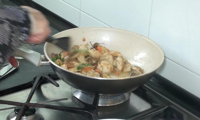 Pollo con Almendras al estilo Chino40