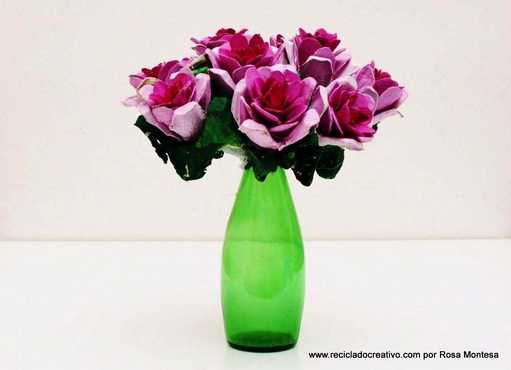 Flores rosas con hueveras de cartón - egg carton flowers - RECICLADO  CREATIVO por Rosa Montesa