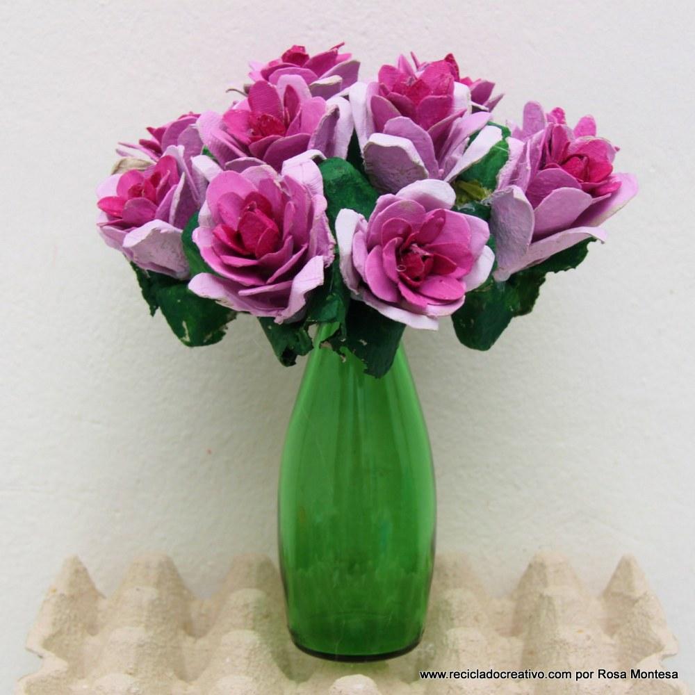 Flores rosas con hueveras de cartón recicladas - egg carton flowers