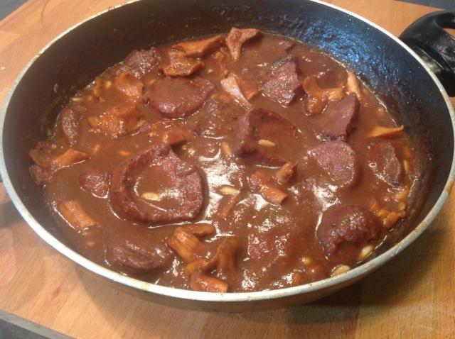 Solomillo de Cerdo con Setas y Piñones01