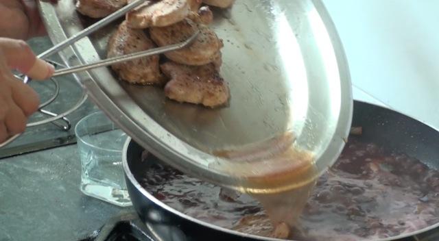 Solomillo de Cerdo con Setas y Piñones33