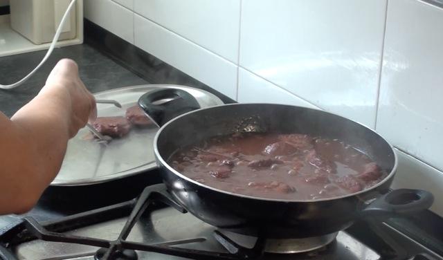 Solomillo de Cerdo con Setas y Piñones36