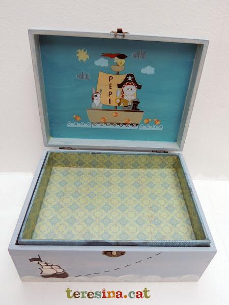 Caja-del-tesoro-de-madera