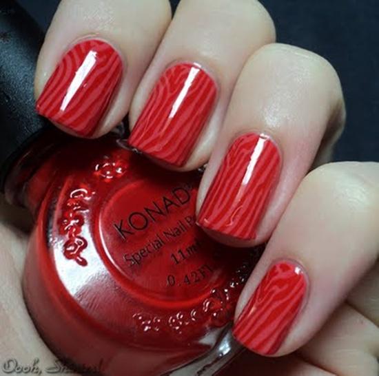 uñas decoradas en rojo