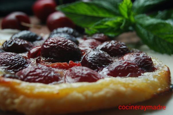 tartaleta-de-hojaldre-y-cerezas 7