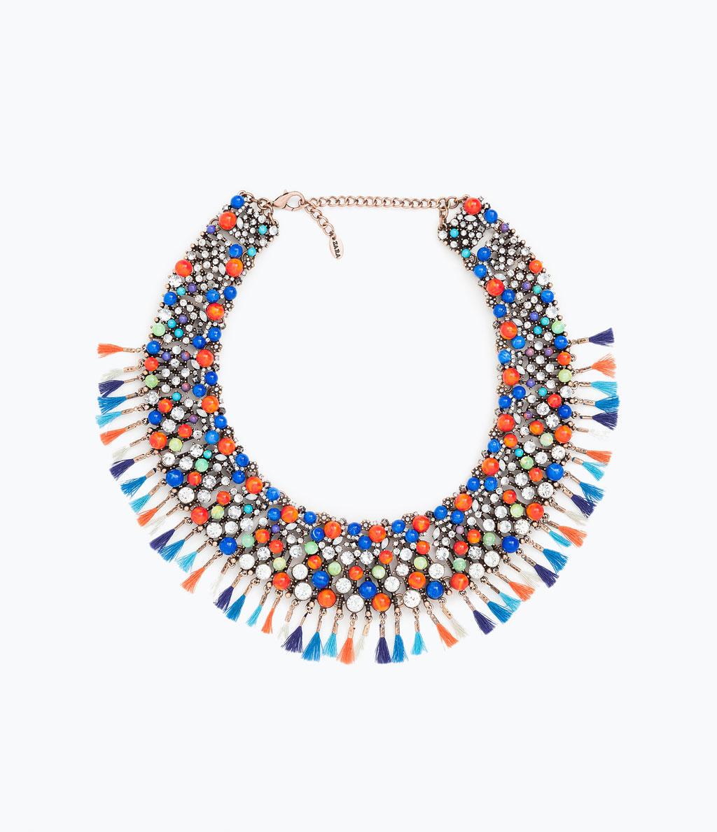 collar piedras y flecos