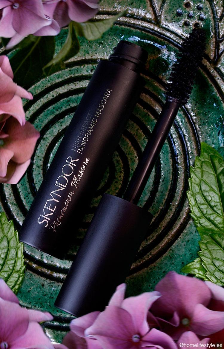 Homelifestyle_maquillaje_para_los_ojos_Skeyndor