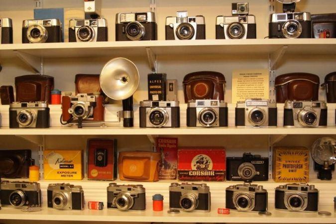 Vintage Camera Lot of 600 Zeiss Ikon Nikon Leica Canon Rollei Kodak 1880-1980