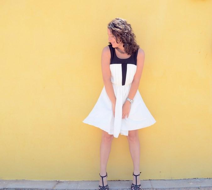 Mi vestido azul - Just black and white (7)