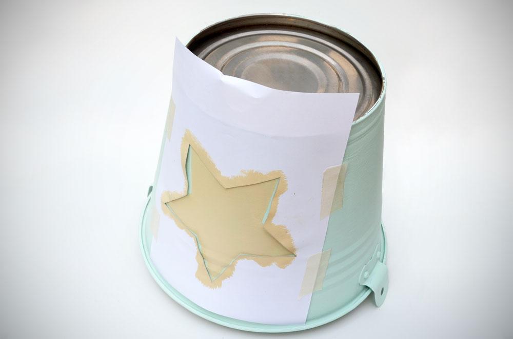 Pintar con chalk paint y stencil de estrella