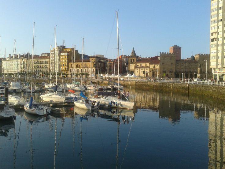 puerto gijón