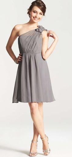 vestido gris