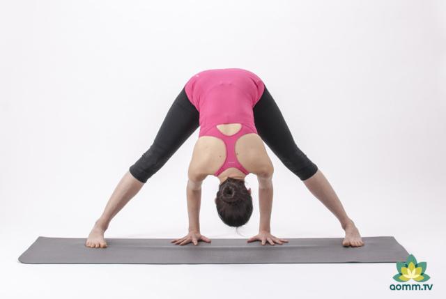Yoga para dejar de fumar: Prasarita padottanasana