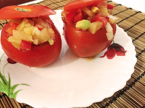 TOMATES RELLENOS