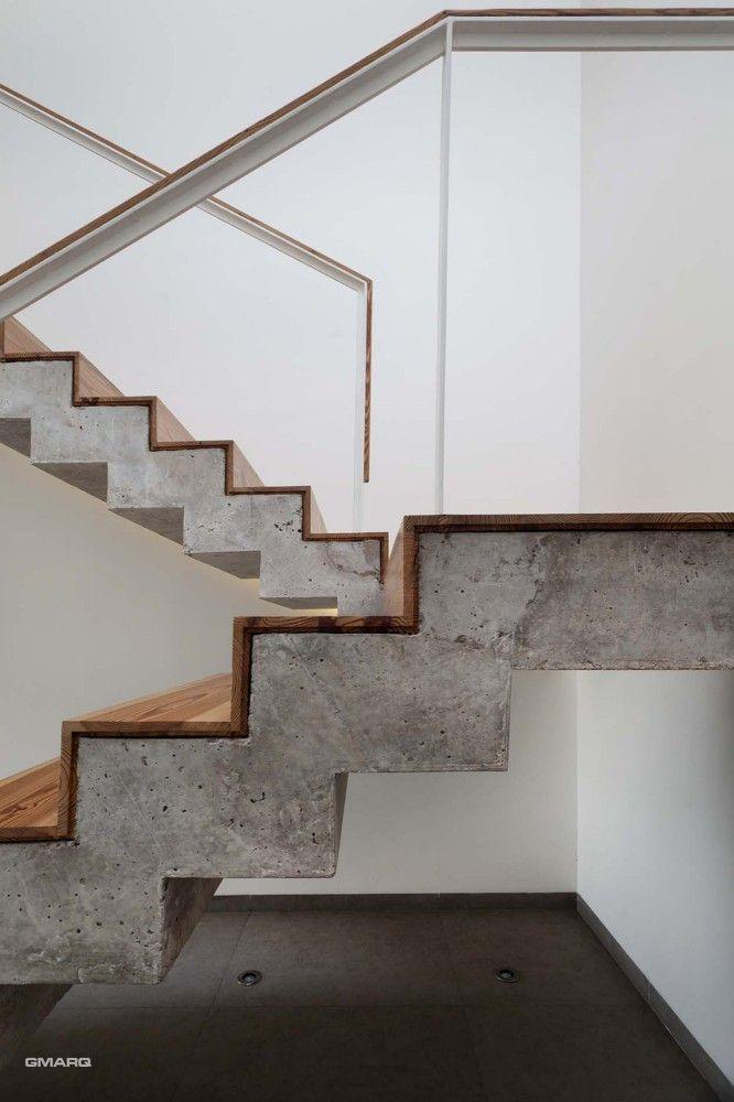 Escaleras interiores; Ellas también forman parte de la decoración de tu casa. ¡No te olvides de ellas!