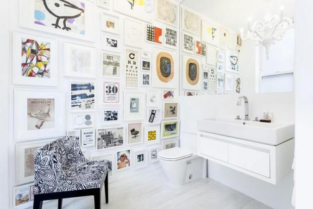 Frame bathroom