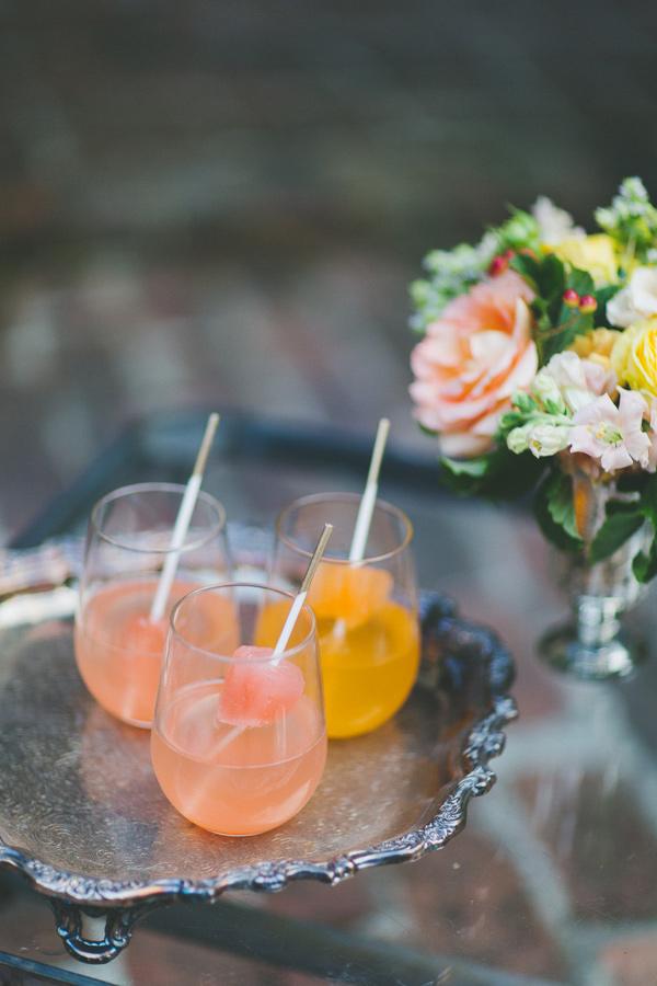 Ruffled - photo by http://twofoxesphotography.com/ - http://ruffledblog.com/tropical-july-4th-styled-wedding/