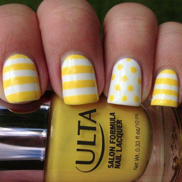 uñas decoradas amarillo y blanco