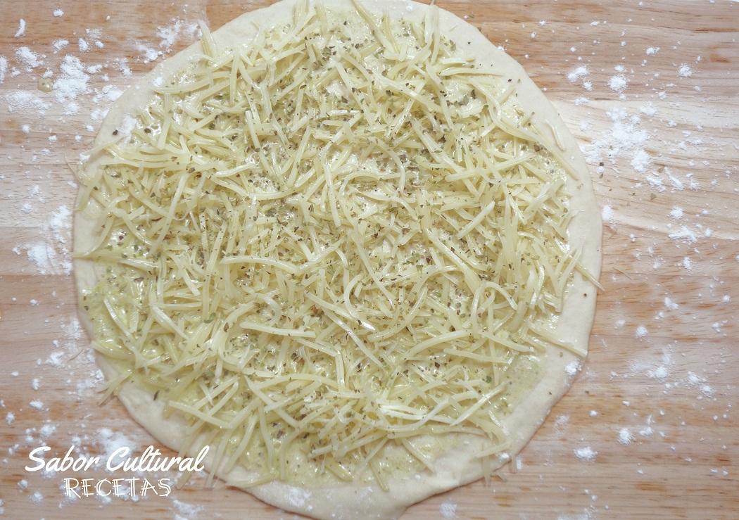 receta_pizza_queso_nata_pesto
