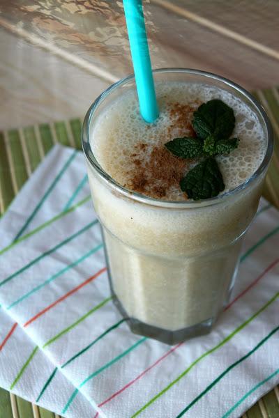 batido de avena, plátano y coco (smoothie sin leche)