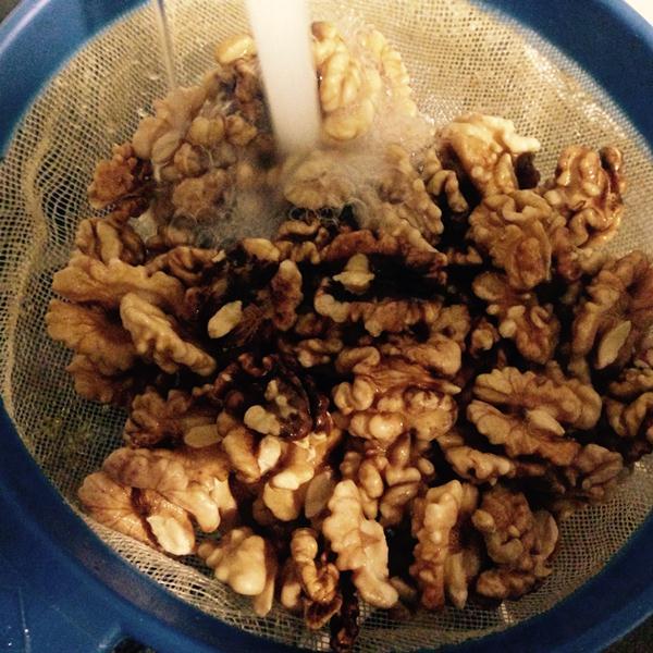 lavar nueces