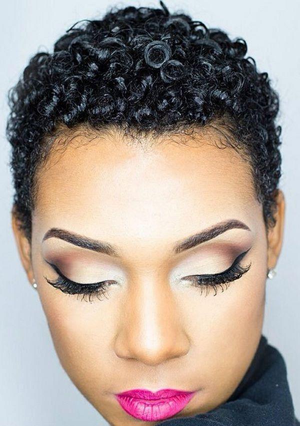 pelo rizado corto