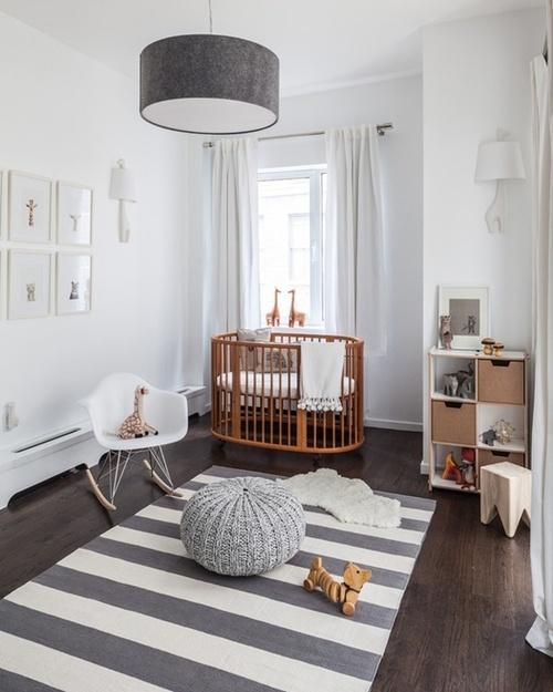 Habitación infantil nórdica; Luminosidad y sencillez para un bebé.