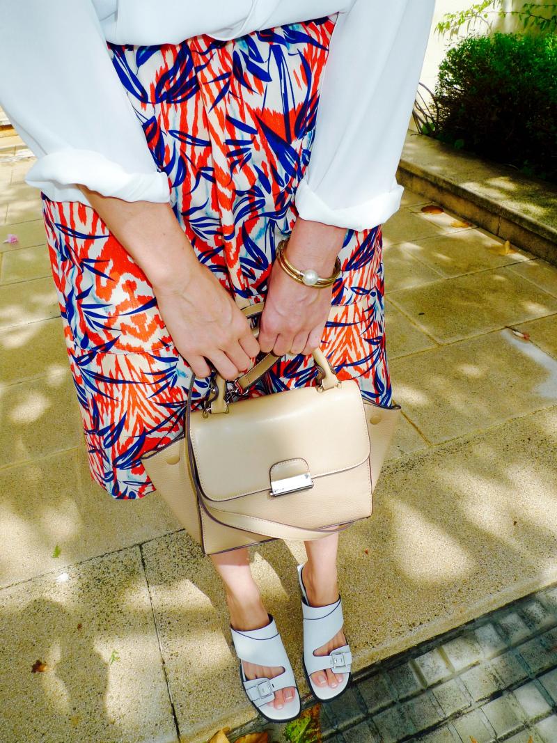 livelove-polly paula casielles white blouse with color skirt 7