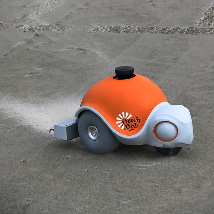 robot-arte-playa-01