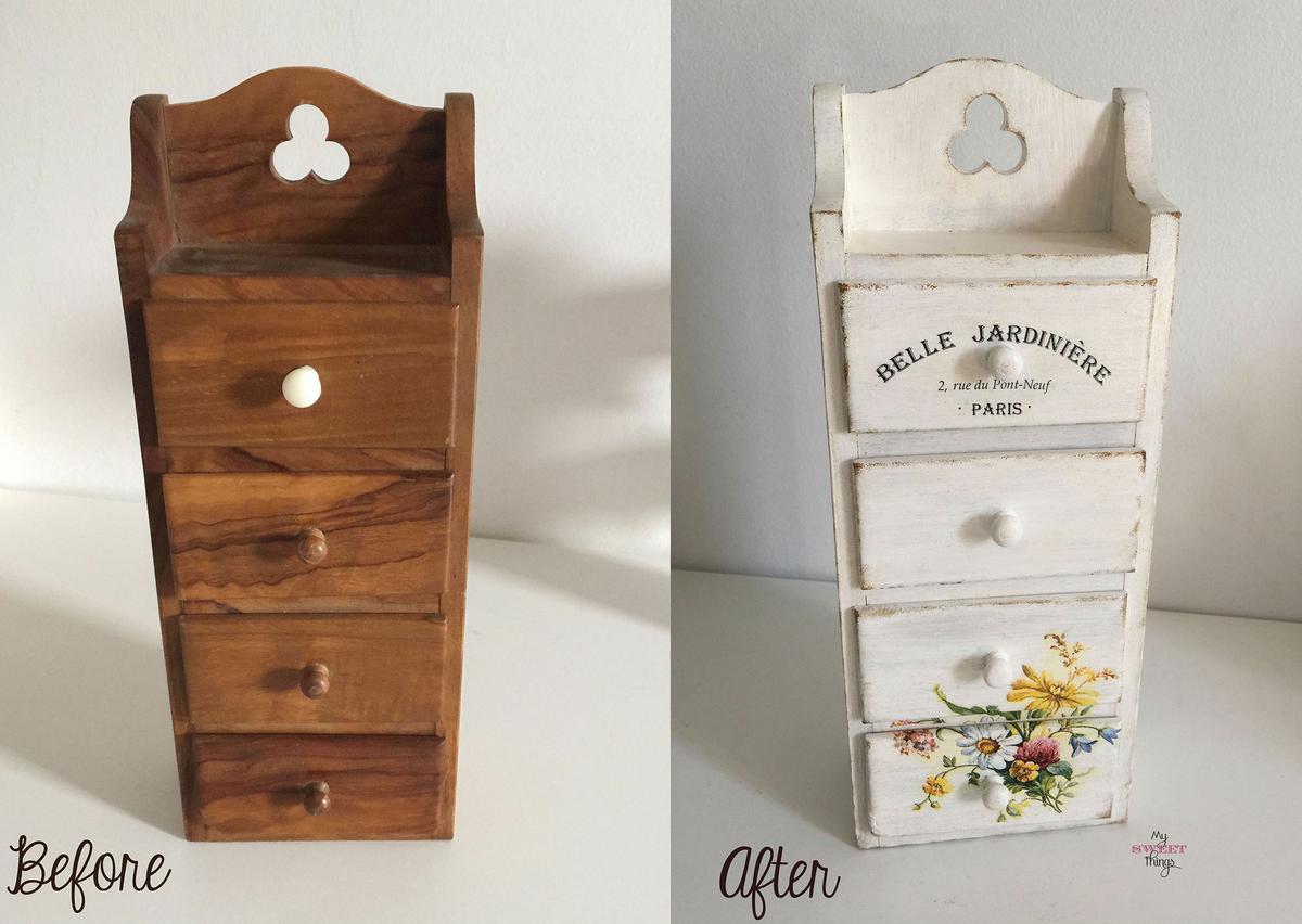 Shabby Wooden Jewelry Storage